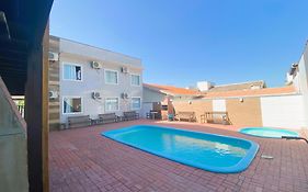Suites OLINDA * wifi*ar*Piscina* vaga*micro*frigo* BRUNO KLEMTZ